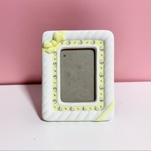 Vintage pastel bunny picture frame